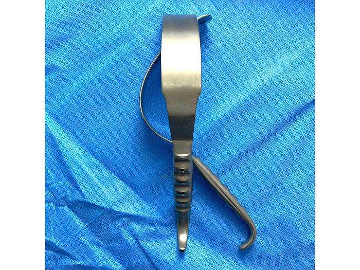 Used SET OF TWO LERICHE VALVES