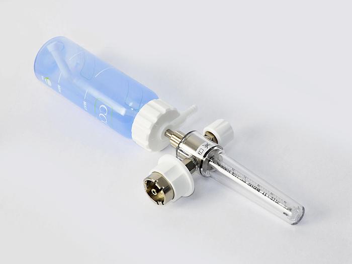 Used WALL OXYGEN BUBBLE WITH HUMIDIFIER