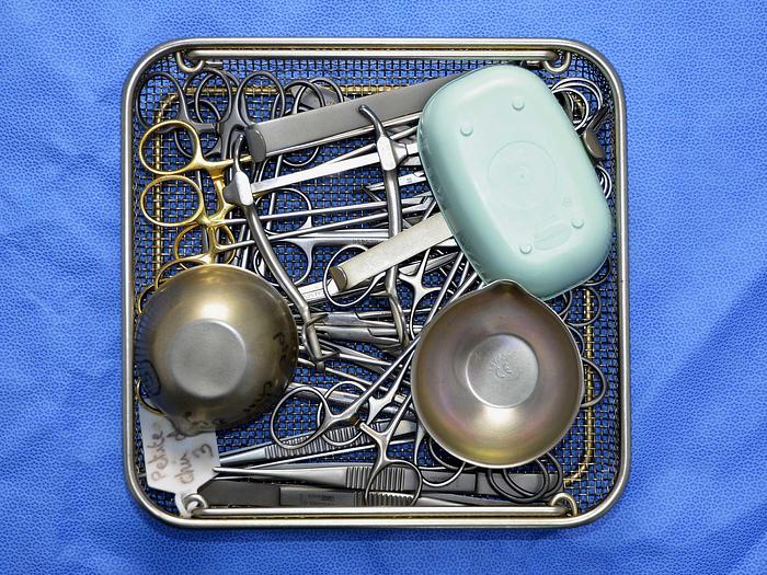 Used SET FOR MINOR DIGESTIVE SURGERY