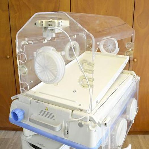 Used HILL ROM AIR-SHIELDS ISOLETTE C2000 INCUBATOR