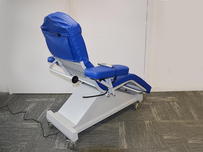 Rénové ADJUSTABLE ELECTRIC CHAIR FOR BLOOD TEST TITANOX M630052