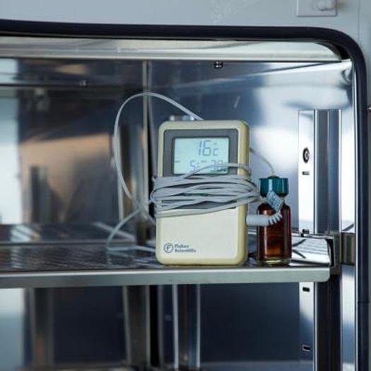 Used LEEC BACTERIOLOGICAL INCUBATOR, 60 LITERS