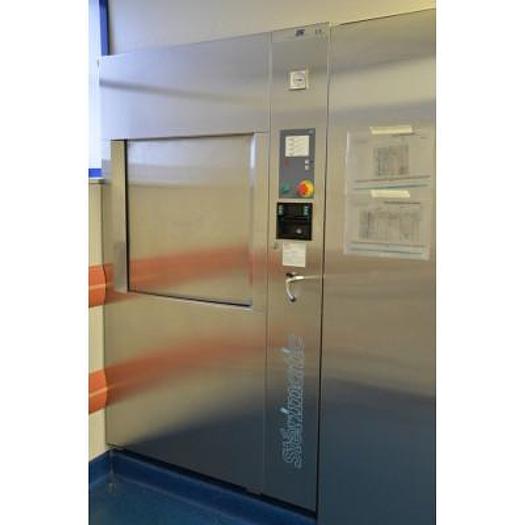 Used AUTOCLAVE SMI STERIMATIC TYPE STE8322 S/N 11876, DOUBLE DOOR 6 BASKETS,