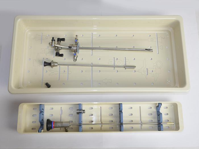 original-d-occasion-kit-cystoscope-karl-storz-avec-optique-30-degr.JPG