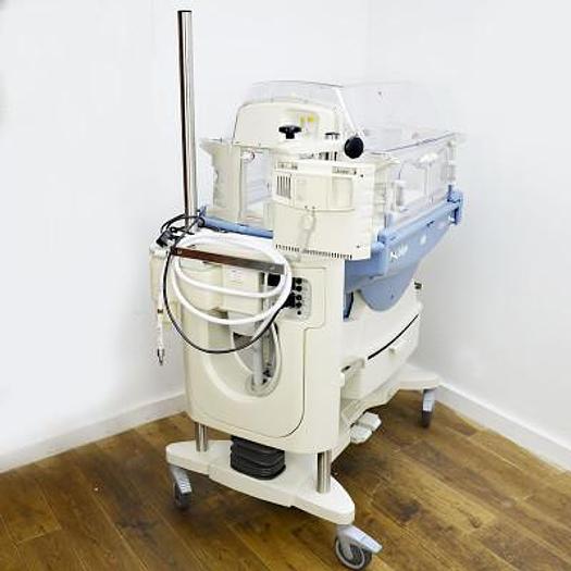 Used INCUBATOR DRAGER CALEO WITH MATTRESS
