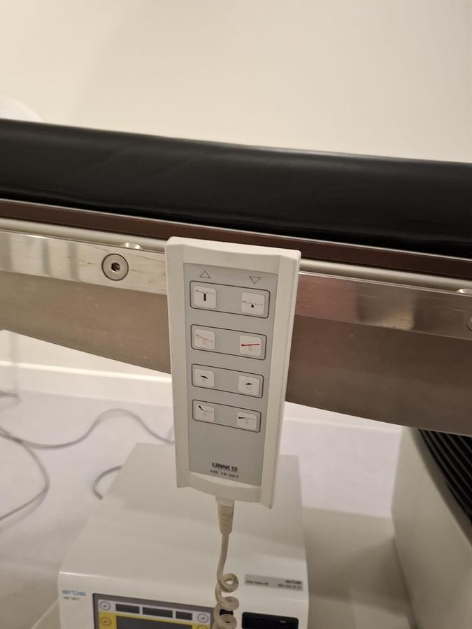 D'occasion table d'operation MERIVAARA PRACTICO