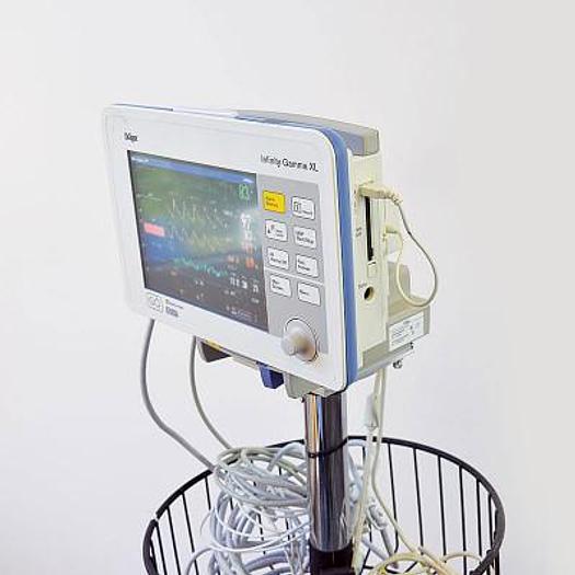 Used DRAGER INFINITY GAMMA XL PORTABLE MULTIPARAMETER MONITOR ON STAND