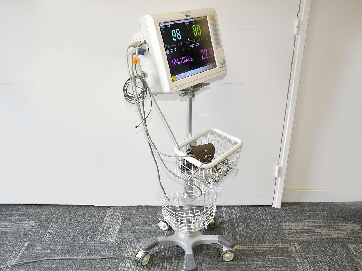 D'occasion DRAGER VISTA 120 SCG-PNI-SPO2 PATIENT MONITOR