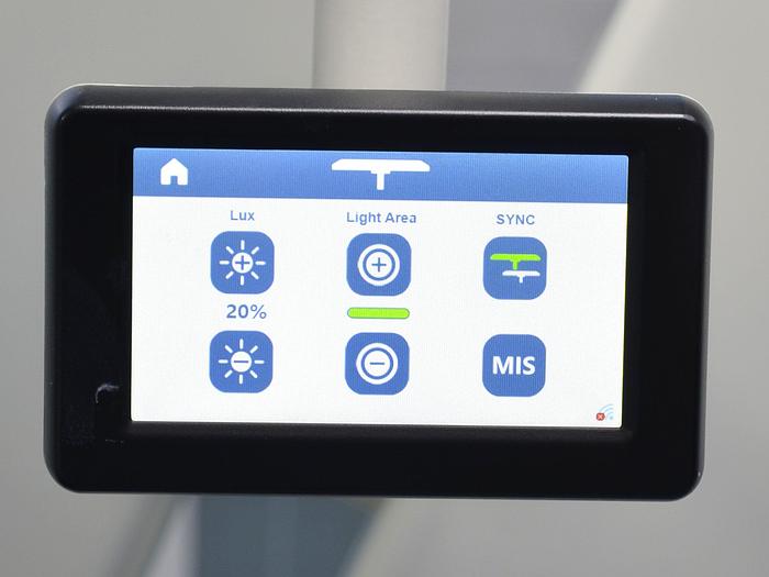 Used 700 & 700 LED DOUBLE DOME SURGICAL LIGHTING