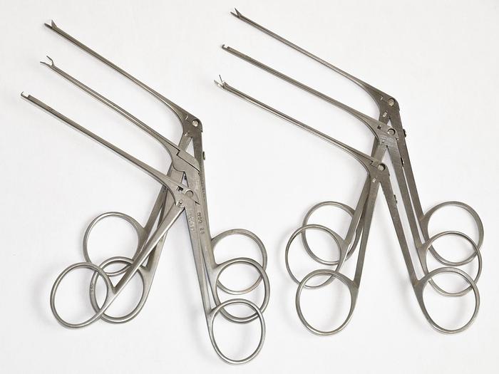 original-d-occasion-set-de-tympanoplastie-avec-micro-pinces.JPG