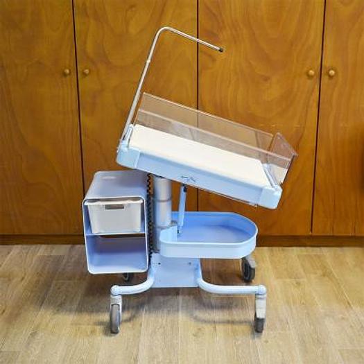 Used KAMMED BABYBED ELECTRIC CRADLE