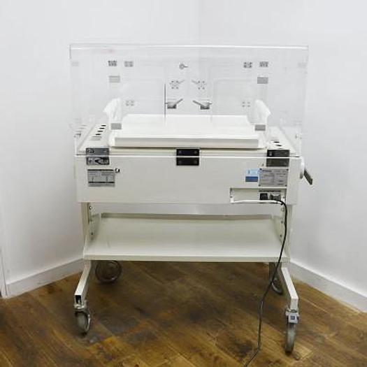 Used MEDIPREMA MP4 ISIS INCUBATOR YEAR 1995