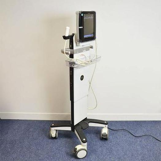 Used INTUITIVE GE VENUE 40 ULTRASOUND SCANNER WITH CARDIAC AND VASCULAR PROBES