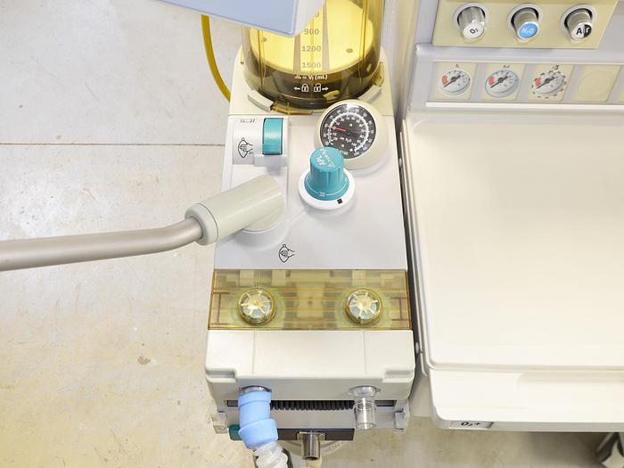 Used DATEX ESTIVA ANESTHESIA VENTILATOR 7100 OHMEDA