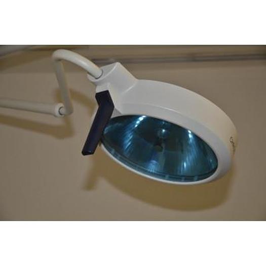 Used BERCHTOLD CHROMOPHARE B 300 EMERGENCY/BLOCK LIGHTING, SEPTIC ROOM