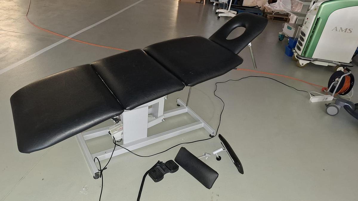 D'occasion DIVAN D'EXAMEN ELECTRIQUE