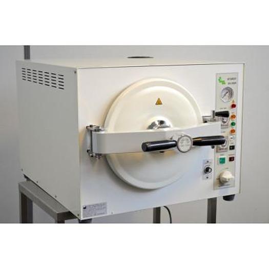 AUTOCLAVE STERILIZER STURDY SA-300H