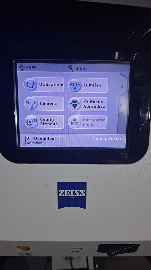 D'occasion KARL ZEISS LUMERA 700 OPERATING OPHTHALMOLOGY MICROSCOPE