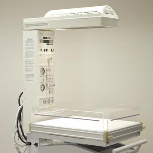 Used DRAEGER AIRSHIELDS NEONATAL RESUSCITATION TABLE