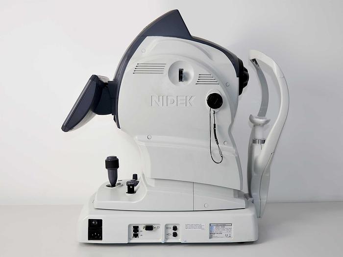 D'occasion RETINOGRAPHE NON MYDRIATIQUE NIDEK AFC 330