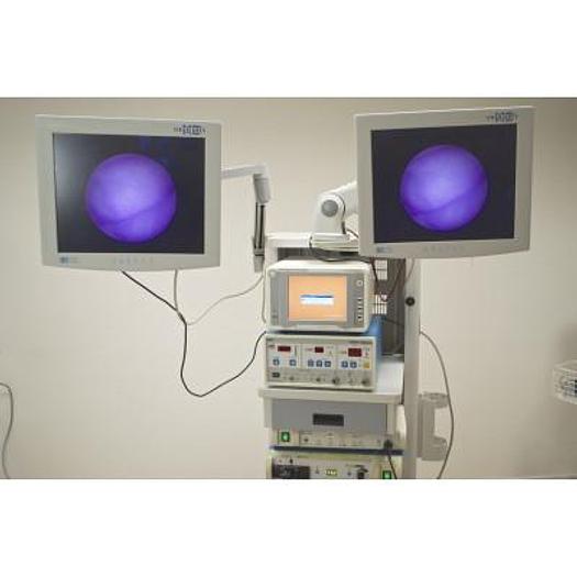Used SMITH AND NEPHEW LAPAROSCOPIC COLUMN WITH 2 FLAT SCREENS