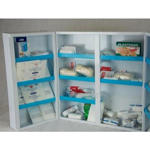 WALL-MOUNTED MEDICINE CABINET