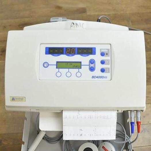 Used HUNTLEIGH BD4000XS FETAL DOPPLER ON CART WITH 1 TOCO PROBE AND 1 UTERINE CONTRACTION PROBE