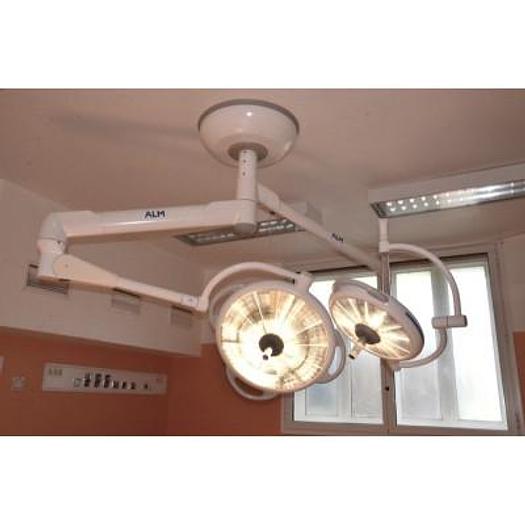 Used ALM PRISMALIX OPERATING LIGHT WITH 70CM DOME AND 50CM SATELLITE