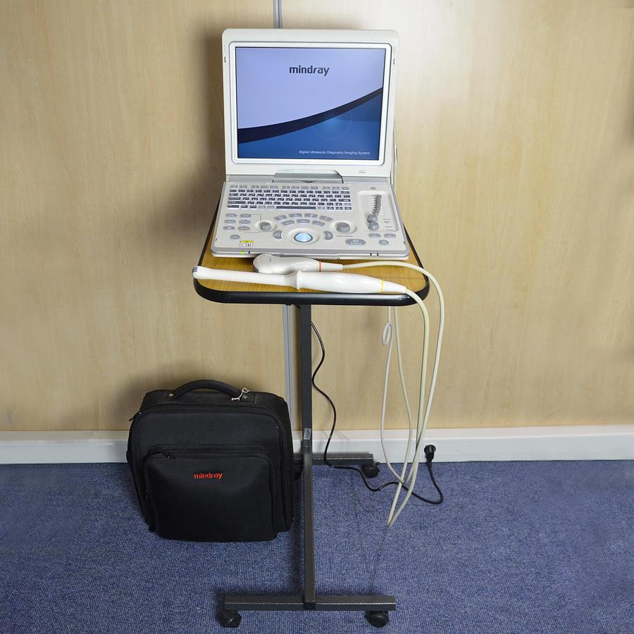 D'occasion MINDRAY Z6 PORTABLE ULTRASOUND SCREEN WITH TWO PROBES