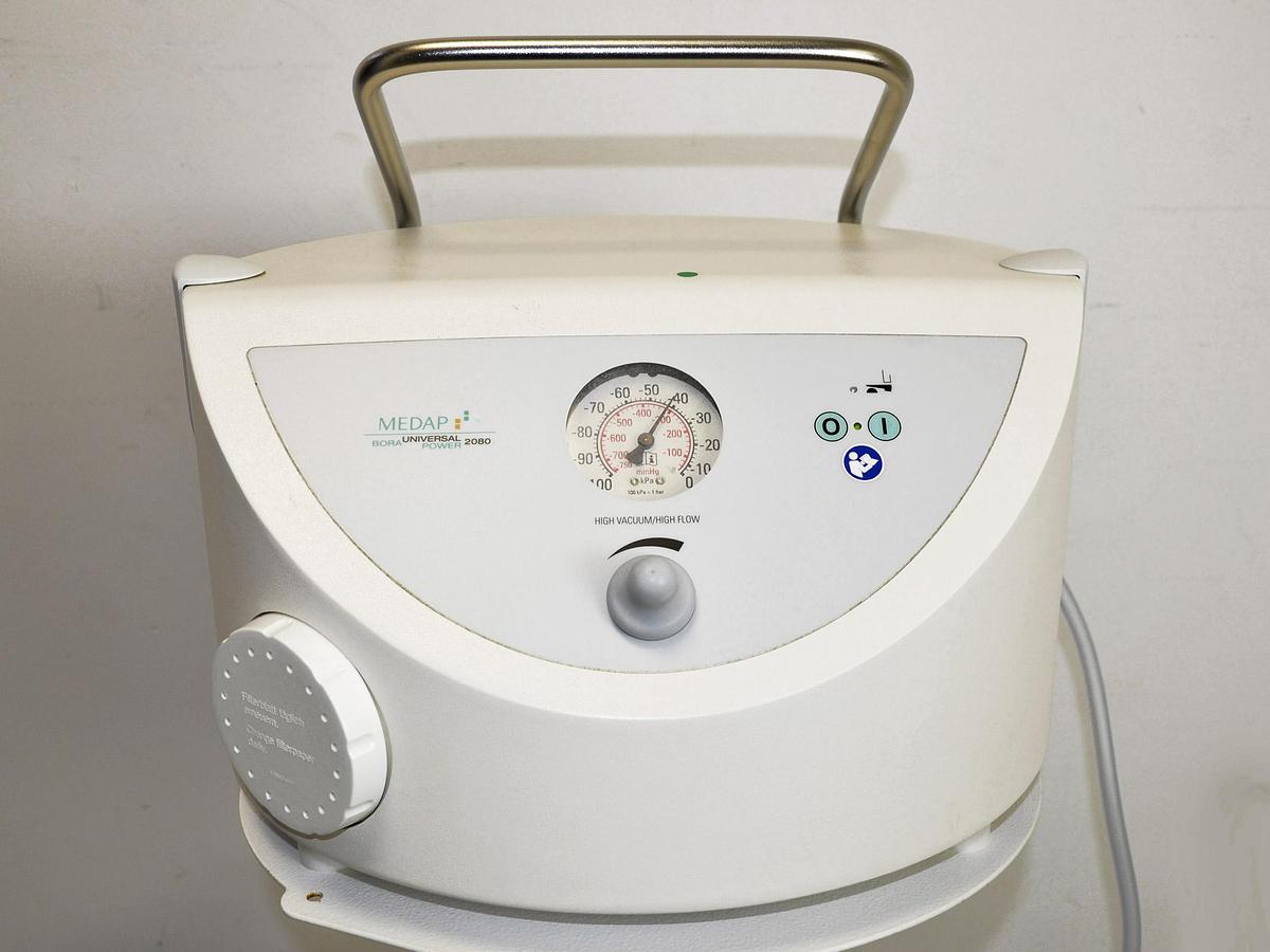 D'occasion MEDAP BORA UNIVERSAL 2080 SURGICAL ASPIRATOR