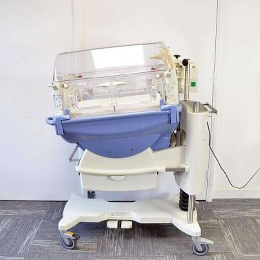 Used INCUBATOR DRAGER CALEO WITH MATTRESS