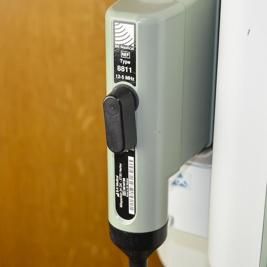 original-d-occasion-echographe-bk-medical-focus-500.JPG