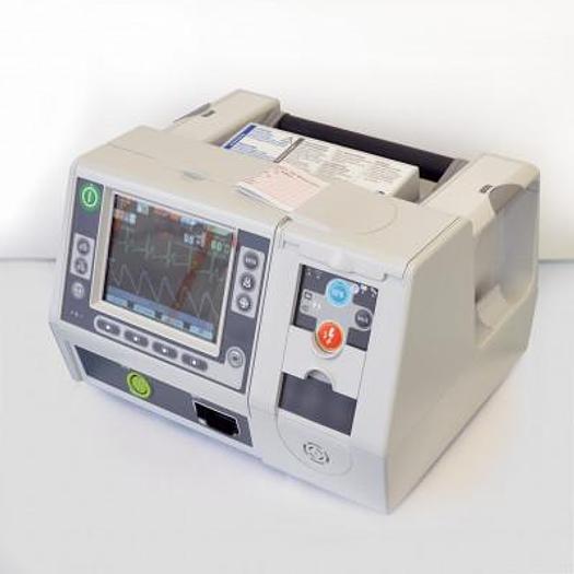 TOVADEF MANUAL AND SEMI-AUTOMATIC DEFIBRILLATOR