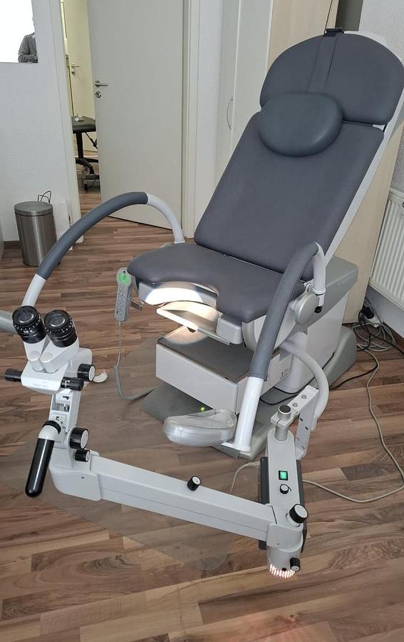 D'occasion SCHMITZ MEDI-MATIC GYNECOLOGICAL CHAIR WITH ZEISS 150FC COLPOSCOPE