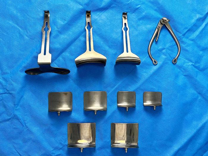 Used RICARD TOURPET VALVE RETRACTOR SET