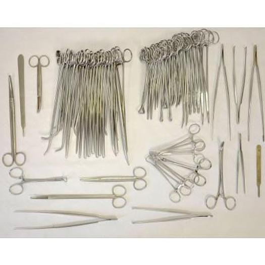 Used SET OF INSTRUMENTS FOR BASIC SURGERY