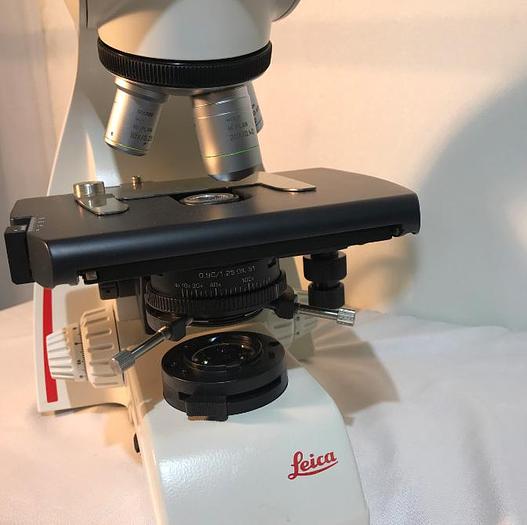 LEICA DM750 LABORATORY MICROSCOPE