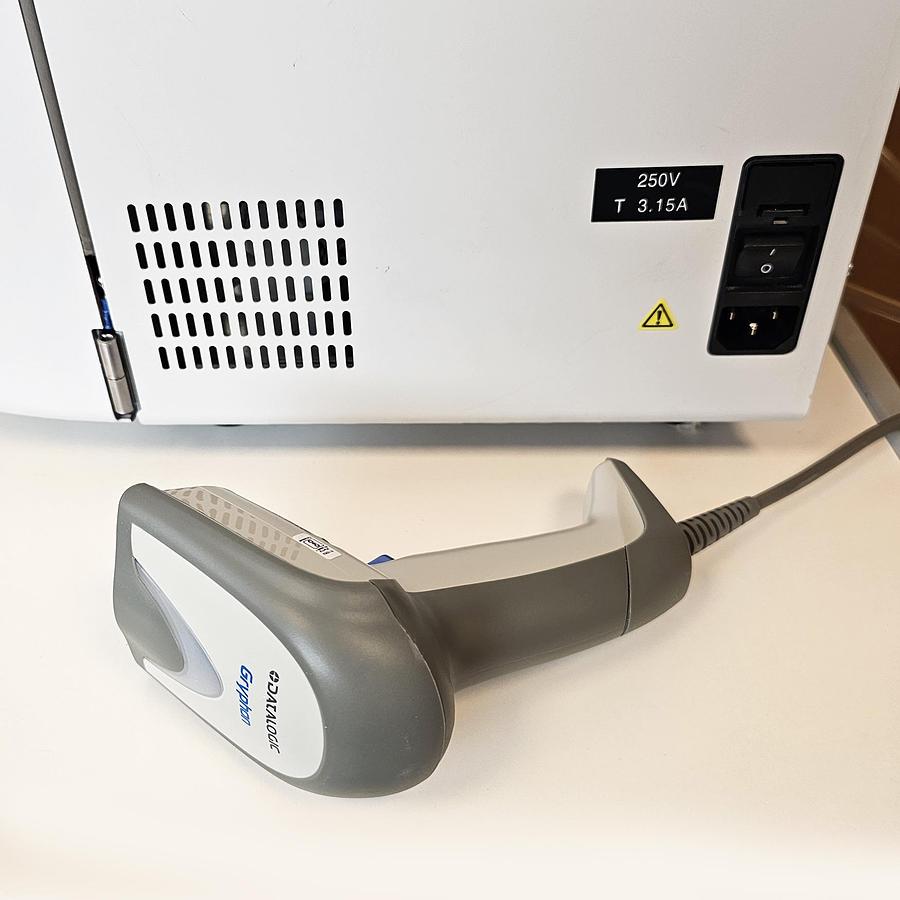 D'occasion SYSMEX X100 FULLY AUTOMATIC HEMATOLOGY ANALYZER TESTING SYSTEM