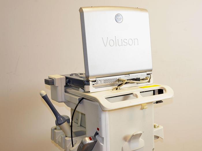 Used GENERAL ELECTRIC VOLUSON-I PORTABLE ULTRASOUND SCANNER ON CART