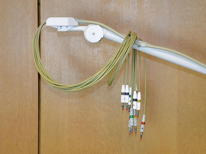 Used ELECTROCARDIOGRAM ECG EDAN SE12 ON CART