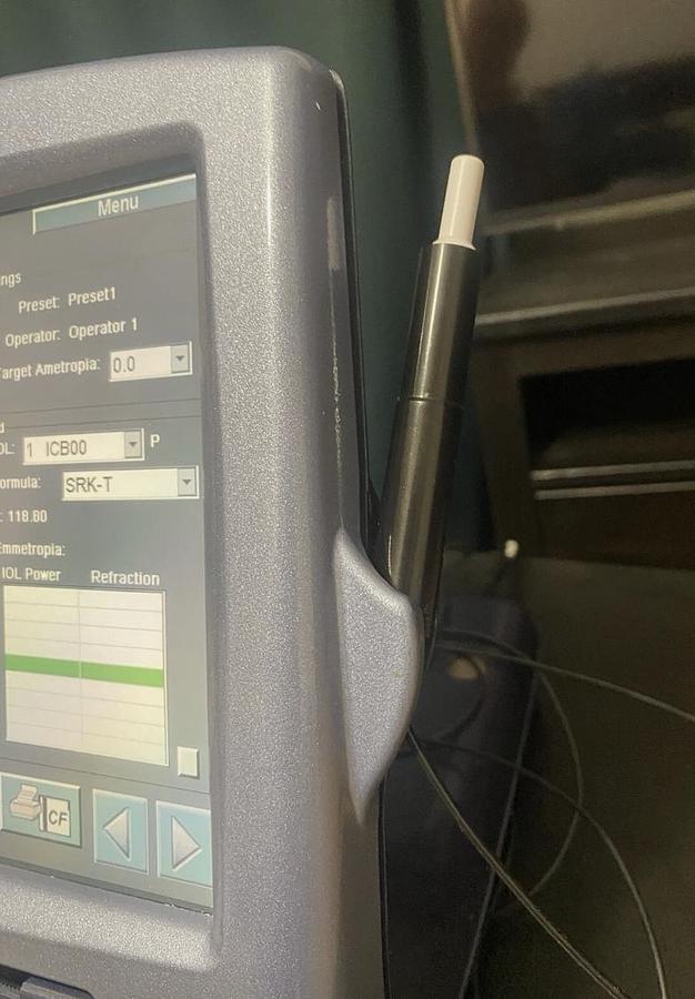 D'occasion Alcon OcuScan Biometer Pachymeter A-Scan Ophthalmic Ultrasound System 