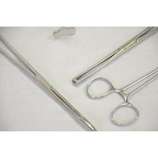 Used SET OF GYNECOLOGICAL INSTRUMENTS