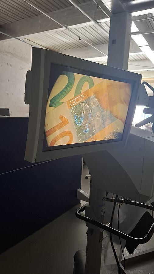 D'occasion KARL ZEISS LUMERA 700 OPERATING OPHTHALMOLOGY MICROSCOPE
