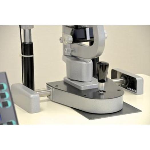 Used QUANTEL MEDICAL VIRIDIS OPHTHALMIC LASER FREQUENCY 532 UM COUPLE A LAMPE A FENTE HAAG STREIT 900