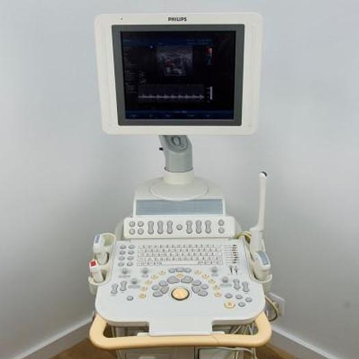 Used PHILIPS HD11XE ECHOCARDIOGRAPH WITH 4 PROBES AND FLAT SCREEN