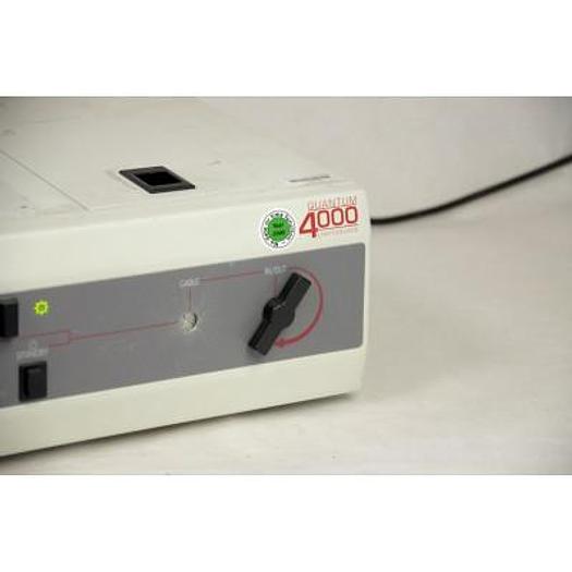 Used STRYKER ENDOSCOPY QUANTUM 4000 LIGHT SOURCE