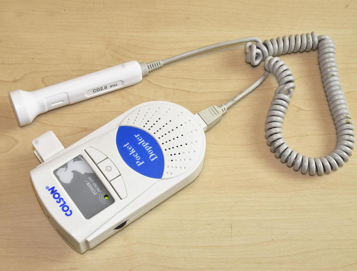 D'occasion COLSON FETAL DOPPLER with 2 MHz probe