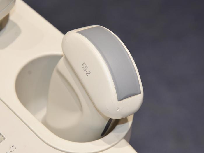 Used PHILIPS HD9 3D/4D ULTRASOUND with 4 PROBES