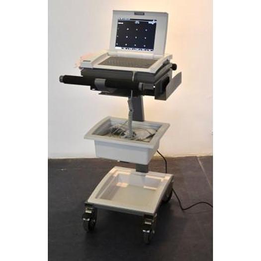 Used ECG ON GENERAL ELECTRIC MAC 5000 12-CHANNEL CART, WITH INTERPRETATION SOFTWARE