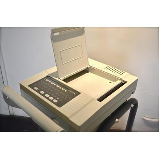 Used ECG ON SIEMENS E350I 12-CHANNEL CART, WITH INTERPRETATION SOFTWARE